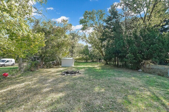 Building Photo - Affordable 3 Bedroom Home