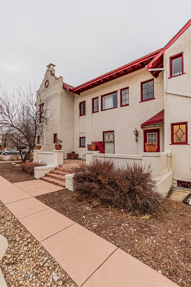 Building Photo - 1648 Winona Ct