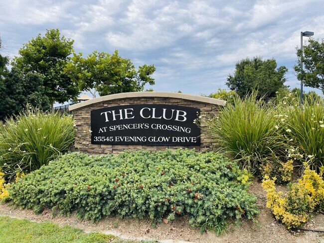 Building Photo - 30929 Palette Rd