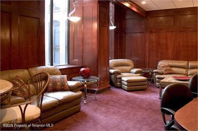 Building Photo - 800 James Ave