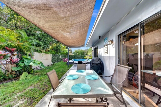 Building Photo - 1510 S 20th Ave