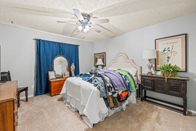Building Photo - Spacious Home in Southwest Lubbock w/ Office