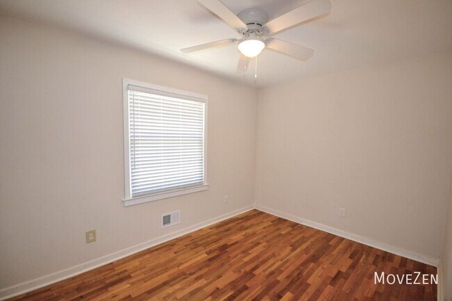 Building Photo - 23 Beauregard Dr