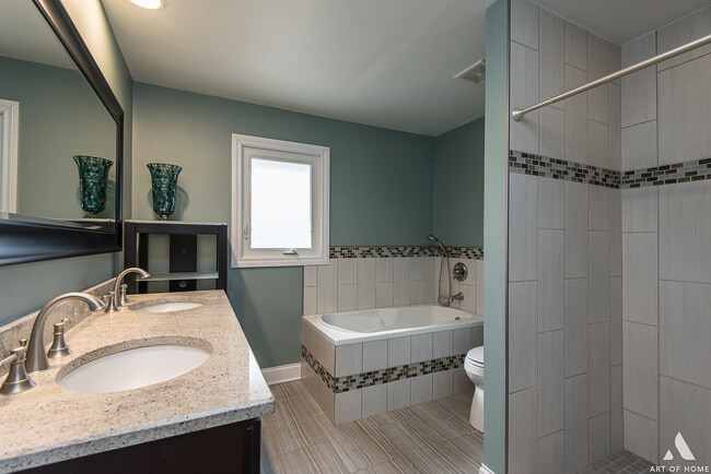 Building Photo - 106 Sharon Dr