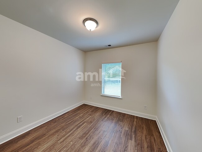 Building Photo - 6188 Bridlewood Ln