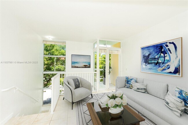 Building Photo - 8041 Harding Ave