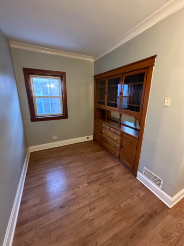 Building Photo - 4349 S Komensky Ave