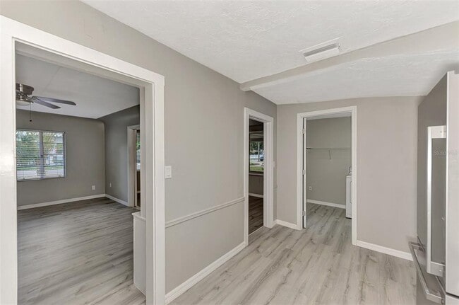 Building Photo - 1891 Prospect St