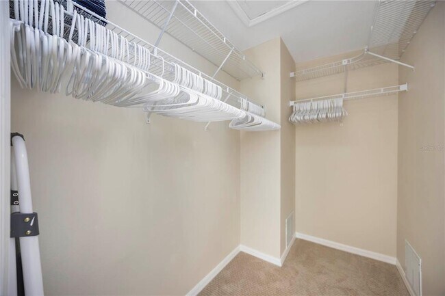 Building Photo - 6235 Flagfish Ct