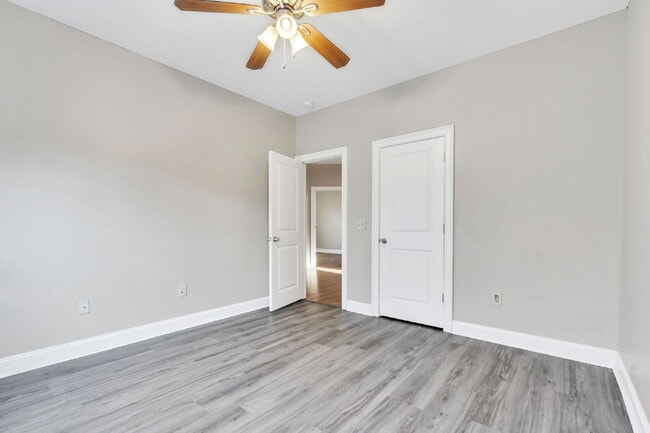 Building Photo - Beautiful 3-Bed Oasis in Travelers Rest with Granite Kitchen & Cozy Fireplace ($2275/mo rent**)