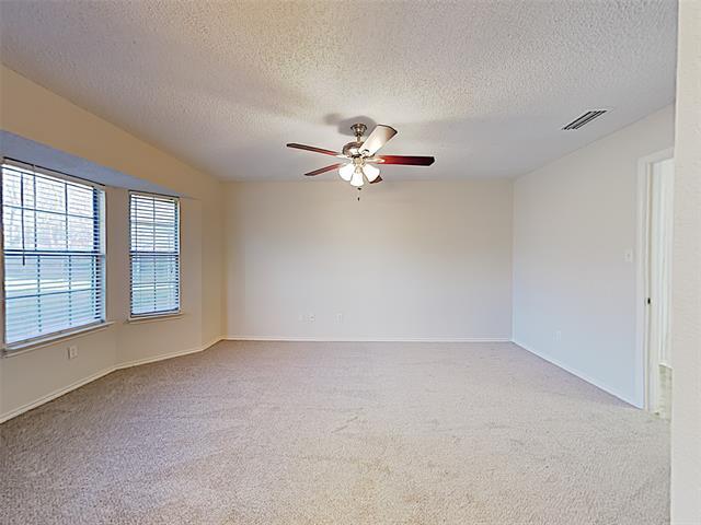 Building Photo - 615 Sherman Dr