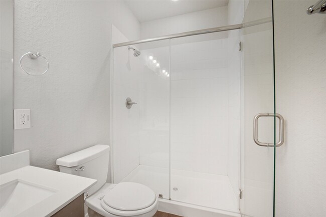 Building Photo - 25172 Pacific Wren Dr