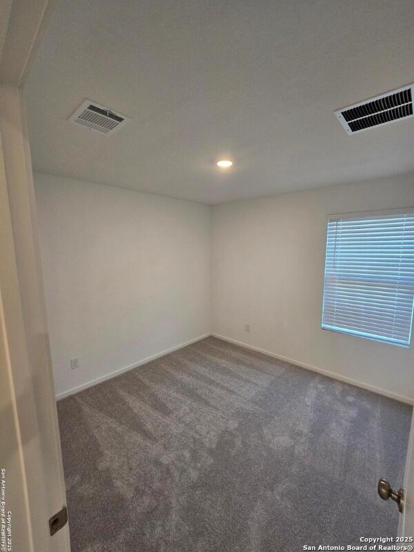 Building Photo - 463 Sarah Wy
