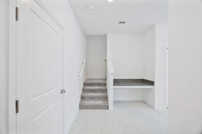 Building Photo - Brand New End Unit Townhome in Angeline Co...