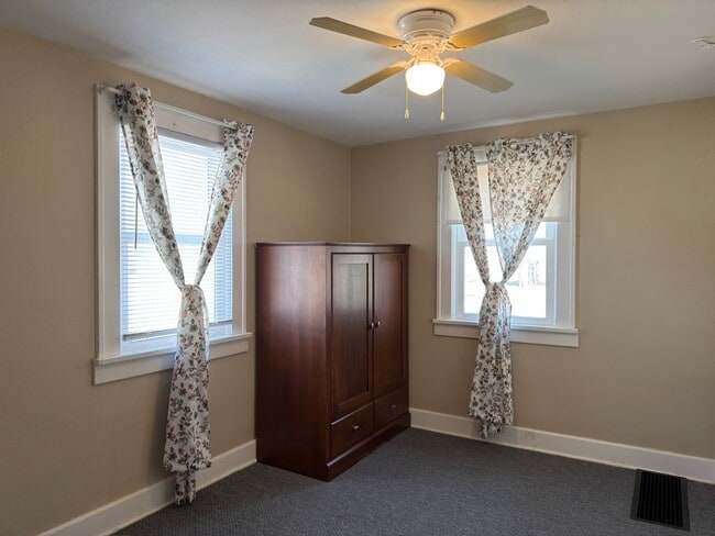 Building Photo - 3129 Lapey St