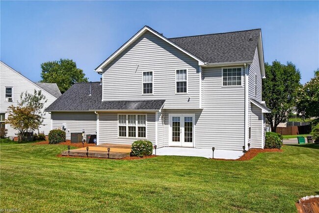 Building Photo - 4018 Berkshire Ct