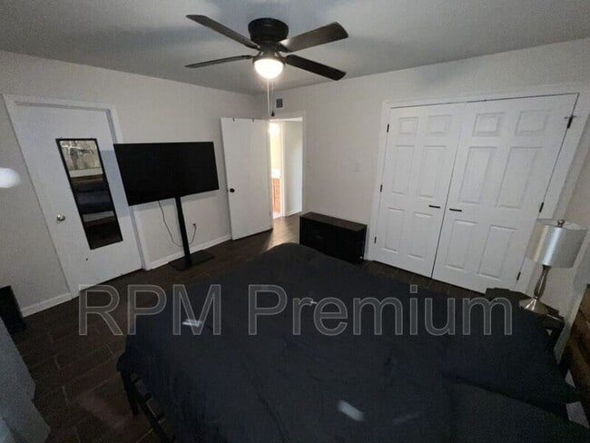 Building Photo - 4547 Alvin Dark Ave