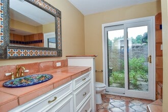 Building Photo - 18603 Point Lookout Dr