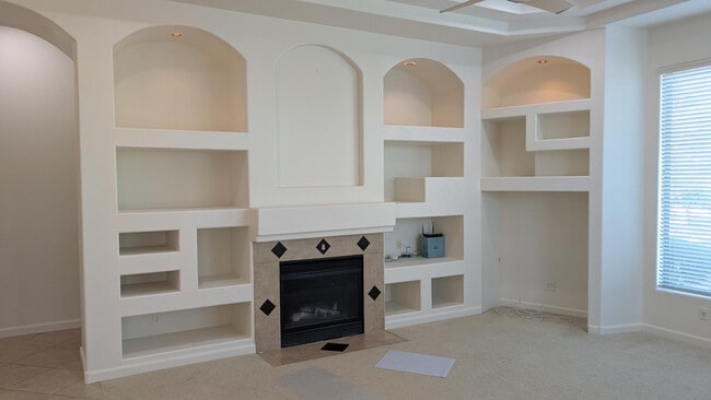 Building Photo - 26815 N 71st Pl