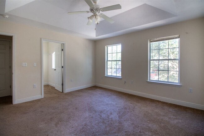 Building Photo - 1575 Paul Russell Rd