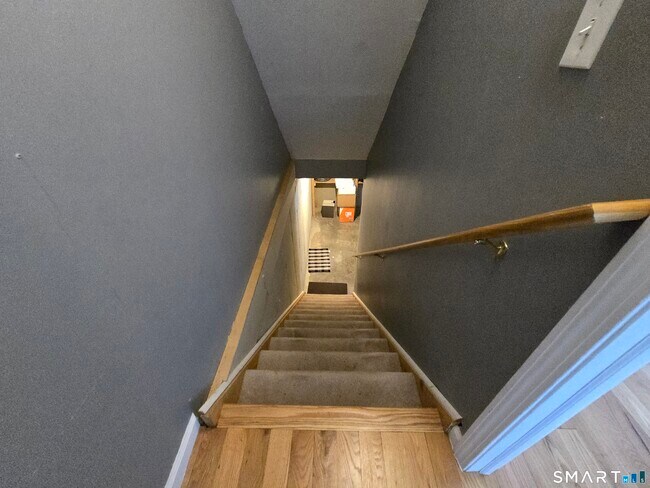 Building Photo - 148 Granfield Ave