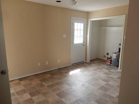 Building Photo - 10818 Sharondale Ln