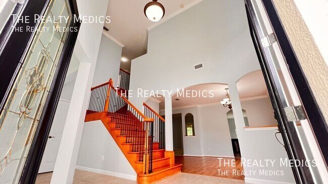 Building Photo - 10319 Willow Ridge Loop