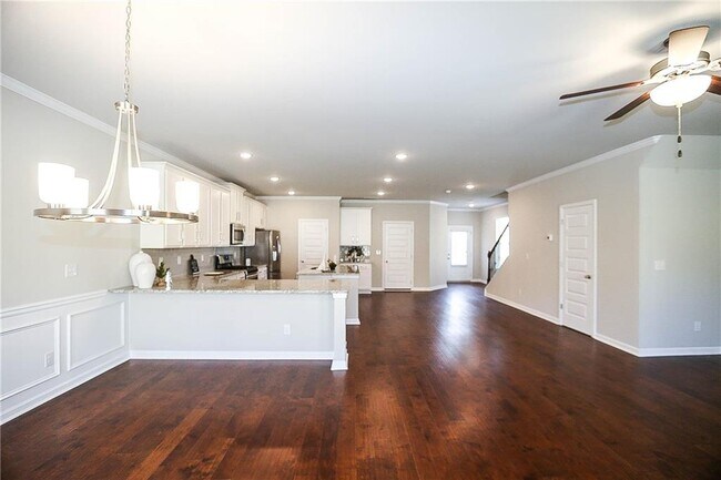 Building Photo - 2304 Shetley Creek Dr