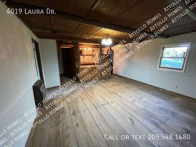 Building Photo - 4019 Laura Dr