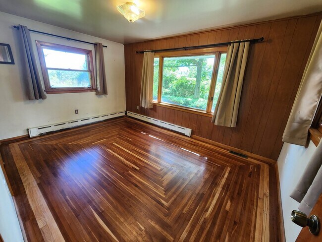 Building Photo - 7522 Utegg Rd