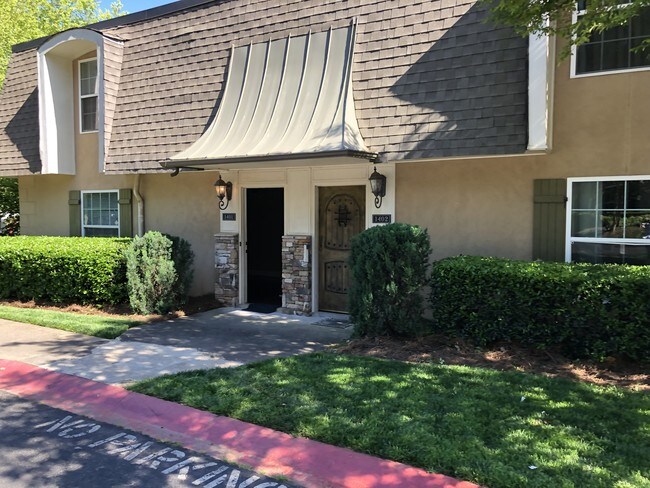 Primary Photo - 4430 Tilly Mill Rd