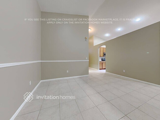 Building Photo - 4803 N San Andros
