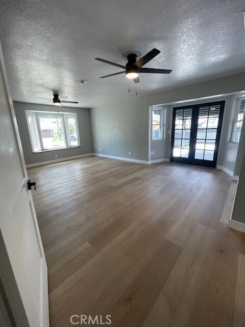 Building Photo - 30230 Swan Point Dr