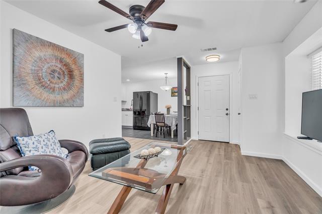 Building Photo - 1319-1321 Parkway Ct