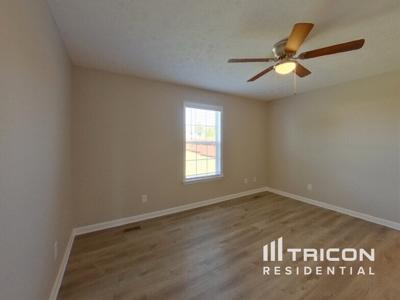 Building Photo - 1908 Susan Rd