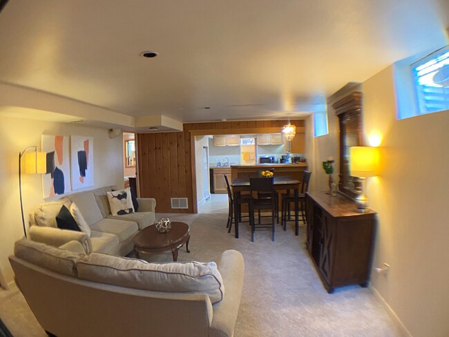 Building Photo - Enjoy Amazing Flatiron Views, Abundant Space, and A Large Backyard in this 5 Bedroom Home