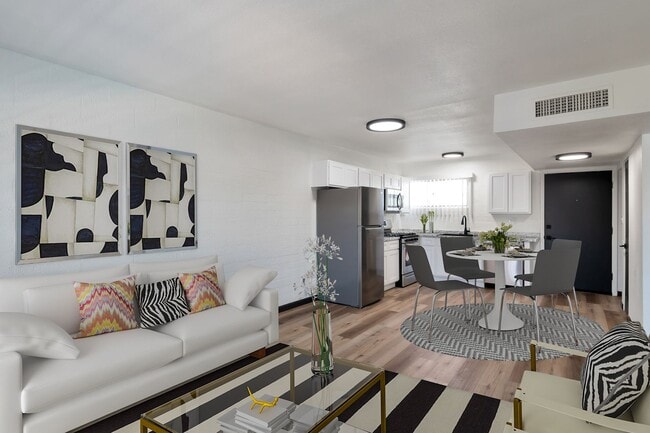 Interior Photo - *End Mgmt 04.14.2025* 60 on Roger *Final A...