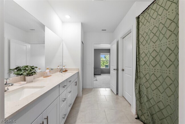 Building Photo - 19972 Green Pasture Rd