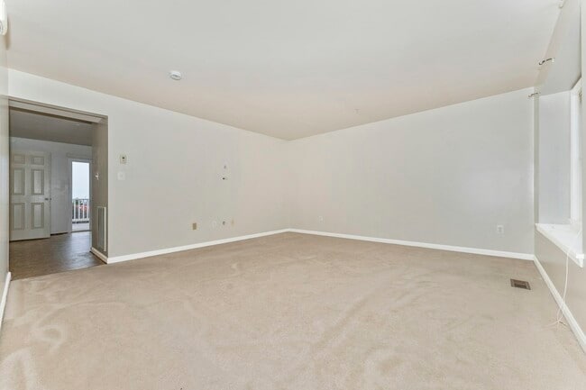 Building Photo - 1119 Frontline Dr