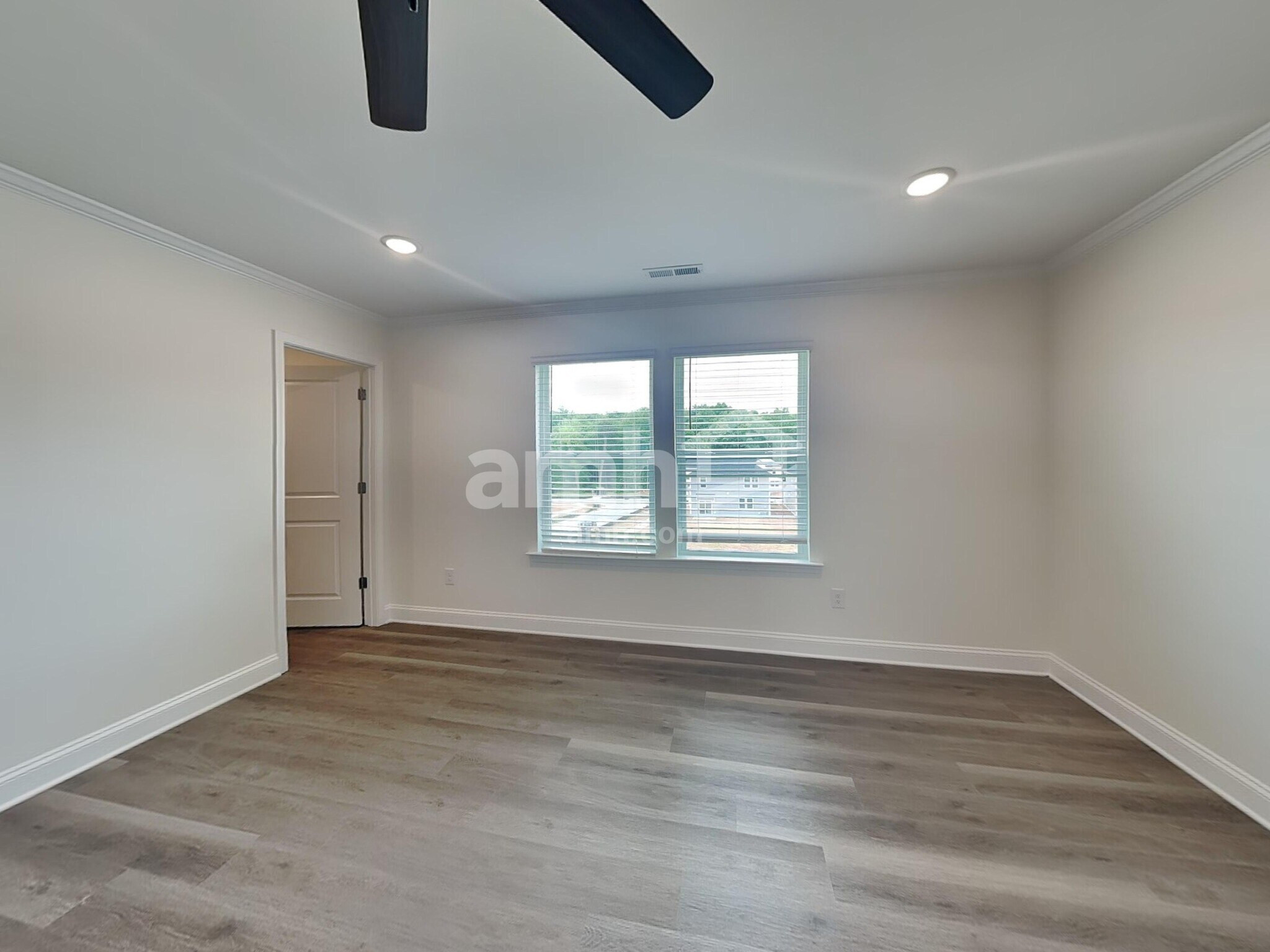Building Photo - 3503 Lincoln Hts Ln