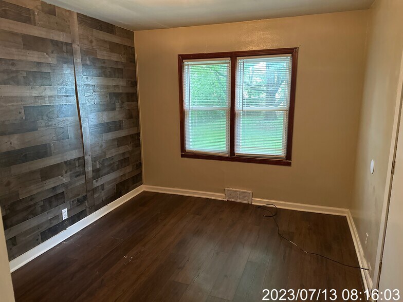 Building Photo - 4968 N 49th St