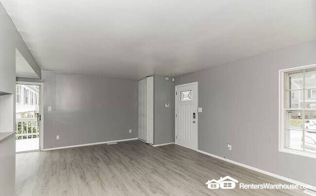 Building Photo - 3 Deepspring Ct