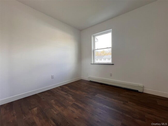 Building Photo - 524 Saracino Dr