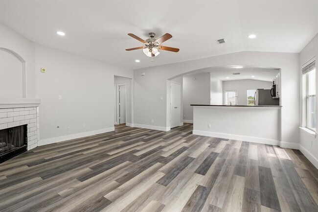 Building Photo - 21606 Borah Peak Way