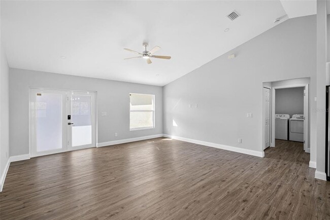 Building Photo - 375 Denver Dr