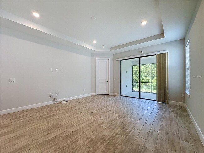 Building Photo - 1057 Umbria Dr