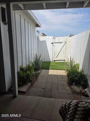 Building Photo - 10362 W Oakmont Dr