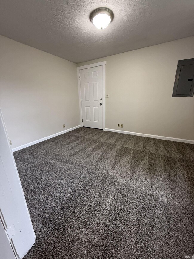 Building Photo - 1869 Forsythe Ln