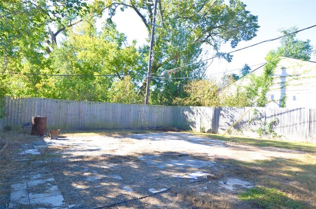 Building Photo - 1282 Hopper Rd