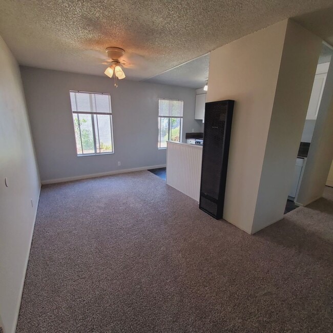 Building Photo - Convenient Livermore 1bd/1ba Ground Floor Condo- Available in April